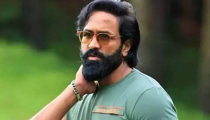 హీరోయిన్లపై నీచమైన కామెంట్స్! మండిపడ్డ మంచు విష్ణు.. దుమ్ములేపే కామెంట్స్ వైరల్! హీరోయిన్లపై నీచమైన కామెంట్స్! మండిపడ్డ మంచు విష్ణు.. దుమ్ములేపే కామెంట్స్ వైరల్!