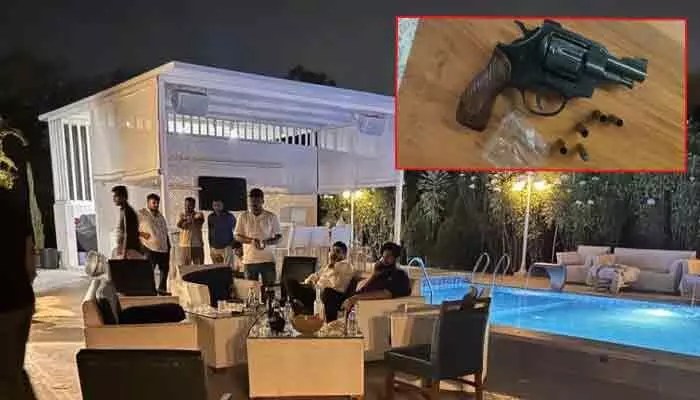 మొయినాబాద్ ఫాంహౌస్ మిస్టరీ: సిట్ దర్యాప్తులో సంచలన నిజాలు! రాజకీయ ప్రకంపనలు! మొయినాబాద్ ఫాంహౌస్ మిస్టరీ: సిట్ దర్యాప్తులో సంచలన నిజాలు! రాజకీయ ప్రకంపనలు!