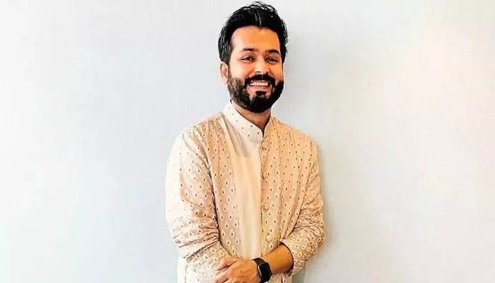 ఆదిత్య ధర్ సంచలనం: నెక్స్ట్ మూవీ ఆ స్టార్ హీరోతోనేనా? టాలీవుడ్ లో హాట్ టాక్! ఆదిత్య ధర్ సంచలనం: నెక్స్ట్ మూవీ ఆ స్టార్ హీరోతోనేనా? టాలీవుడ్ లో హాట్ టాక్!