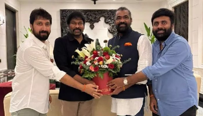 మెగా 158: రేపే పూజా కార్యక్రమం! ఏప్రిల్ 2 నుంచి షూటింగ్ ప్రారంభం! మెగా ఫ్యాన్స్కు పూనకాలే!! మెగా 158: రేపే పూజా కార్యక్రమం! ఏప్రిల్ 2 నుంచి షూటింగ్ ప్రారంభం! మెగా ఫ్యాన్స్కు పూనకాలే!!