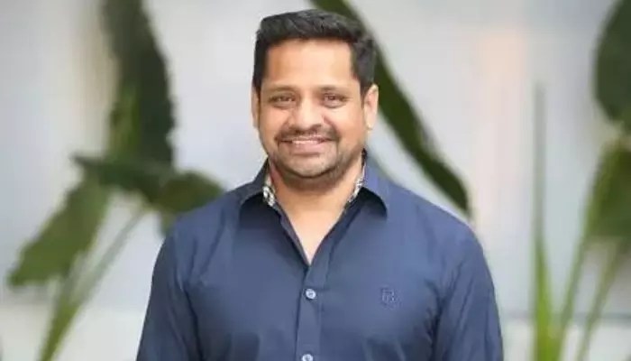 Bunny Vasu's Shocking Revelation: 'Arya' Film Rights Acquired for Just 49 Rupees! Bunny Vasu's Shocking Revelation: 'Arya' Film Rights Acquired for Just 49 Rupees!