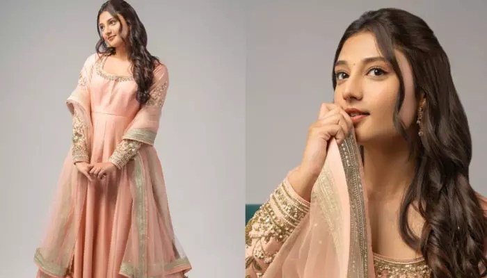 రితికా నాయక్ ట్రెడిషనల్ లుక్తో సోషల్ మీడియాని షేక్ చేసిందిగా! ఫ్యాన్స్ ఫిదా!! రితికా నాయక్ ట్రెడిషనల్ లుక్తో సోషల్ మీడియాని షేక్ చేసిందిగా! ఫ్యాన్స్ ఫిదా!!