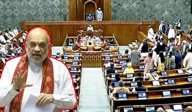 డీలిమిటేషన్పై అమిత్ షా సంచలన వ్యాఖ్యలు! ఎస్సీ, ఎస్టీ సీట్ల పెంపునకు వ్యతిరేకమా? డీలిమిటేషన్పై అమిత్ షా సంచలన వ్యాఖ్యలు! ఎస్సీ, ఎస్టీ సీట్ల పెంపునకు వ్యతిరేకమా?