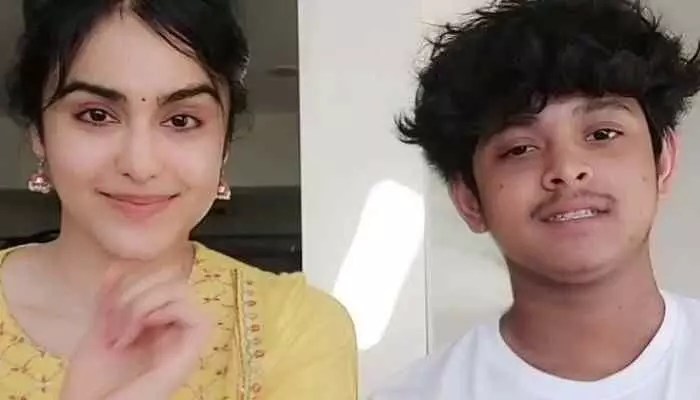 షాకింగ్: గుక్కతిప్పుకోకుండా హనుమాన్ చాలీసా పఠించిన అదా శర్మ! వైరల్ వీడియో చూస్తే మైండ్ బ్లాక్! షాకింగ్: గుక్కతిప్పుకోకుండా హనుమాన్ చాలీసా పఠించిన అదా శర్మ! వైరల్ వీడియో చూస్తే మైండ్ బ్లాక్!