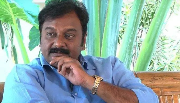 షాకింగ్: బాహుబలి టైంలో ప్రభాస్ అంత బాధపడ్డాడా? ఏం జరిగిందో తెలుసా? షాకింగ్: బాహుబలి టైంలో ప్రభాస్ అంత బాధపడ్డాడా? ఏం జరిగిందో తెలుసా?