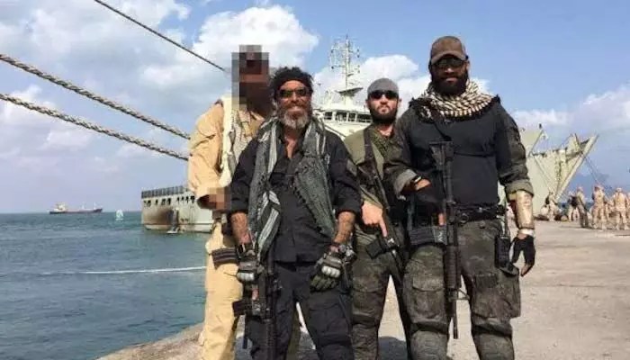 షాకింగ్: నెలకు 12 కోట్లు! పొలిటికల్ మర్డర్స్ కోసం యూఎస్ ఆర్మీ హంతకుడిగా మారాడా? షాకింగ్: నెలకు 12 కోట్లు! పొలిటికల్ మర్డర్స్ కోసం యూఎస్ ఆర్మీ హంతకుడిగా మారాడా?