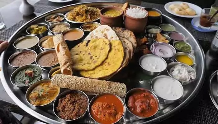 యుద్ధం వేళ ఆకలి కేకలు! ఆహార ధరలు భగ్గు! యుద్ధం వేళ ఆకలి కేకలు! ఆహార ధరలు భగ్గు!