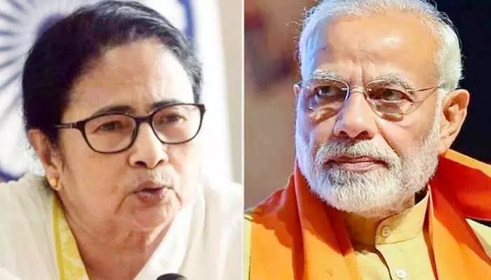 పాక్ బెంగాల్ను టార్గెట్ చేస్తే మోడీ ఏం చేస్తున్నారు? మమతా బెనర్జీ నిప్పులు! పాక్ బెంగాల్ను టార్గెట్ చేస్తే మోడీ ఏం చేస్తున్నారు? మమతా బెనర్జీ నిప్పులు!