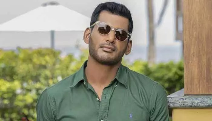 షాకింగ్: ఆ హీరోని చూస్తే అసూయగా ఉండేది! మనసు విప్పిన విశాల్! వైరల్ కామెంట్స్! షాకింగ్: ఆ హీరోని చూస్తే అసూయగా ఉండేది! మనసు విప్పిన విశాల్! వైరల్ కామెంట్స్!