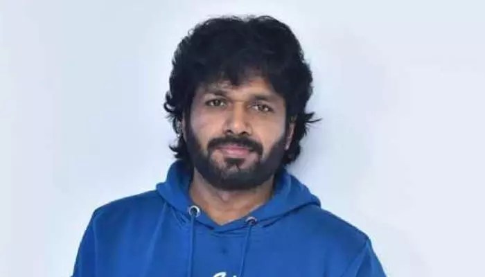 Anil Ravipudi's Vizag Sentiment: Blockbuster with Venkatesh & Kalyan Ram? Anil Ravipudi's Vizag Sentiment: Blockbuster with Venkatesh & Kalyan Ram?