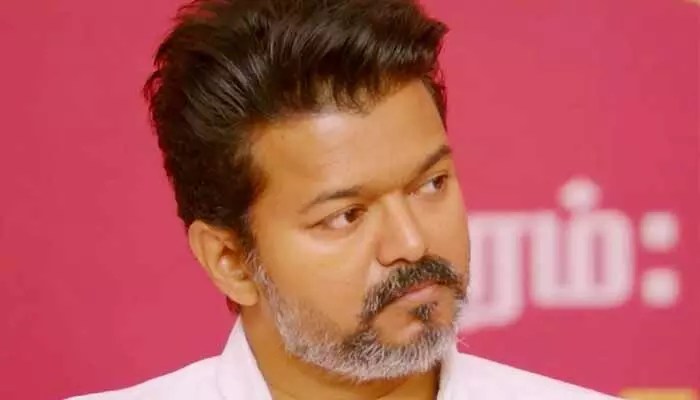 తమిళనాడు ఎన్నికల్లో సంచలనం! బరిలోకి దిగకుండానే సీటు కోల్పోయిన విజయ్ టీవీకే!! తమిళనాడు ఎన్నికల్లో సంచలనం! బరిలోకి దిగకుండానే సీటు కోల్పోయిన విజయ్ టీవీకే!!
