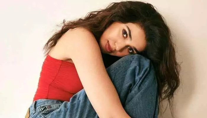 కృతి శెట్టి బ్రేకప్ బాంబ్ పేల్చింది! షాకింగ్ కామెంట్స్ వైరల్!! కృతి శెట్టి బ్రేకప్ బాంబ్ పేల్చింది! షాకింగ్ కామెంట్స్ వైరల్!!