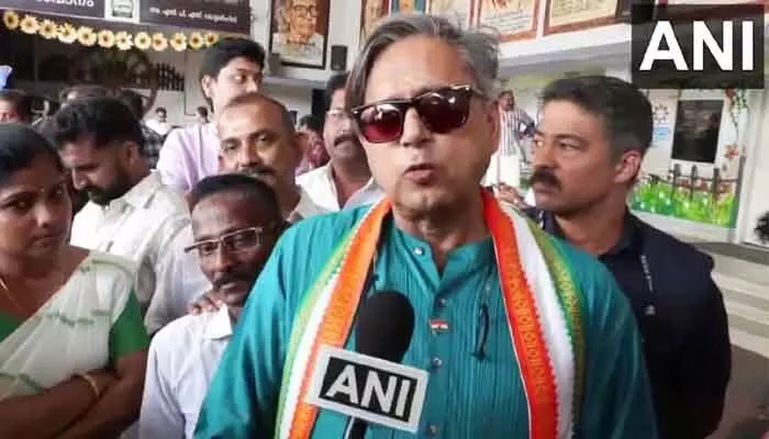 మహిళా రిజర్వేషన్ బిల్లు: 800 మంది ఎంపీలా? థరూర్ సంచలన ప్రశ్నలు! మహిళా రిజర్వేషన్ బిల్లు: 800 మంది ఎంపీలా? థరూర్ సంచలన ప్రశ్నలు!