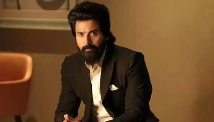 Vijay's 'Jananaayagan' Leak Shocks Kollywood; Sivakarthikeyan Condemns Piracy Vijay's 'Jananaayagan' Leak Shocks Kollywood; Sivakarthikeyan Condemns Piracy