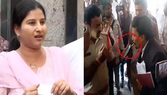 మంగ్లీ కేసులో ఊహించని ట్విస్ట్! పీఎస్కు వచ్చిన లాయర్కు మైల్డ్ గా ఉందా? అసలేం జరిగింది? మంగ్లీ కేసులో ఊహించని ట్విస్ట్! పీఎస్కు వచ్చిన లాయర్కు మైల్డ్ గా ఉందా? అసలేం జరిగింది?
