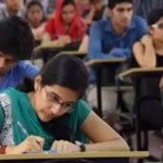 పరీక్ష హాల్లో ప్రశాంతతకు బదులు గందరగోళం: విద్యార్థుల ఏకాగ్రతకు అగ్నిపరీక్ష! పరీక్ష హాల్లో ప్రశాంతతకు బదులు గందరగోళం: విద్యార్థుల ఏకాగ్రతకు అగ్నిపరీక్ష!