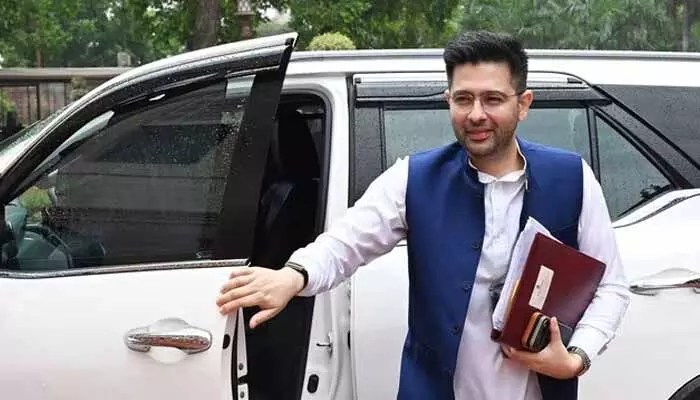 రాఘవ్ చద్దాకు ఊహించని ఎదురుదెబ్బ! ఒక్కసారిగా కుప్పకూలిన భద్రత! రాఘవ్ చద్దాకు ఊహించని ఎదురుదెబ్బ! ఒక్కసారిగా కుప్పకూలిన భద్రత!