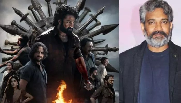 షాకింగ్: 'దేవర' సెట్స్ లో మహేష్ బాబు సినిమా! రాజమౌళి సార్ ప్లాన్ మామూలుగా లేదుగా!! షాకింగ్: 'దేవర' సెట్స్ లో మహేష్ బాబు సినిమా! రాజమౌళి సార్ ప్లాన్ మామూలుగా లేదుగా!!