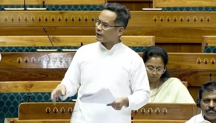 మహిళా బిల్లుపై గగోయ్ గర్జన! డీలిమిటేషన్ పేరుతో మోసం? మహిళా బిల్లుపై గగోయ్ గర్జన! డీలిమిటేషన్ పేరుతో మోసం?