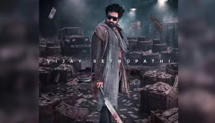 షాకింగ్: పూరి జగన్నాథ్కు భారీ షాక్! 'స్లమ్ డాగ్' ఆగిపోవడానికి కారణం ఇదేనా? షాకింగ్: పూరి జగన్నాథ్కు భారీ షాక్! 'స్లమ్ డాగ్' ఆగిపోవడానికి కారణం ఇదేనా?