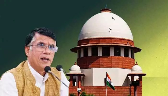 సుప్రీంకోర్టు సంచలన తీర్పు: పవన్ ఖేరాకు ఊరట, అస్సాం సీఎం భార్య కేసులో బెయిల్! సుప్రీంకోర్టు సంచలన తీర్పు: పవన్ ఖేరాకు ఊరట, అస్సాం సీఎం భార్య కేసులో బెయిల్!