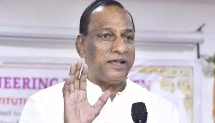 మల్లారెడ్డి మాస్ ఎంట్రీ! సొంత బయోపిక్.. అదిరిపోయే ప్రకటన! మల్లారెడ్డి మాస్ ఎంట్రీ! సొంత బయోపిక్.. అదిరిపోయే ప్రకటన!