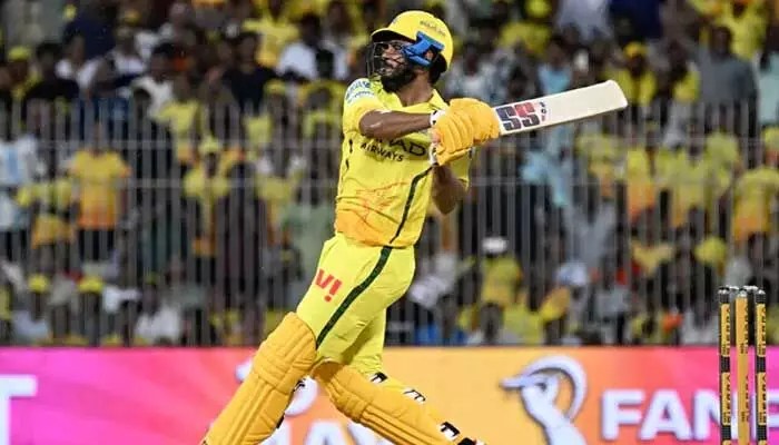 ఉర్విల్ విధ్వంసం: ఐపీఎల్ చరిత్రలో నిలిచిపోయే CSK అద్భుత ఛేజింగ్! ఉర్విల్ విధ్వంసం: ఐపీఎల్ చరిత్రలో నిలిచిపోయే CSK అద్భుత ఛేజింగ్!