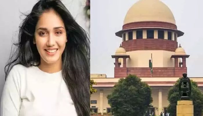ట్విషా శర్మ మృతి: సుప్రీంకోర్టు సంచలన నిర్ణయం, కేసు సుమోటోగా స్వీకరణ! ట్విషా శర్మ మృతి: సుప్రీంకోర్టు సంచలన నిర్ణయం, కేసు సుమోటోగా స్వీకరణ!