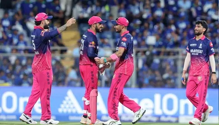 ఐపీఎల్ సంచలనం: ముంబైకి షాక్.. రాజస్థాన్ రాయల్స్ ప్లేఆఫ్స్లోకి దూకుడు! ఐపీఎల్ సంచలనం: ముంబైకి షాక్.. రాజస్థాన్ రాయల్స్ ప్లేఆఫ్స్లోకి దూకుడు!