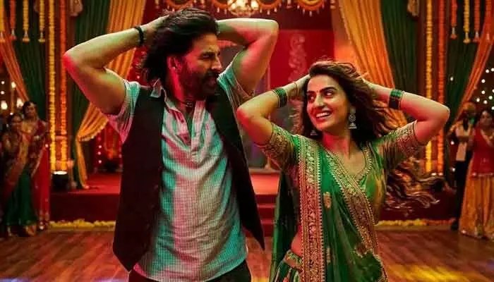 అక్షయ్ పక్కన అక్షర సింగ్.. బాలీవుడ్లో మాస్ ఎంట్రీ! ఈ సంచలనానికి కారణం ఏంటో తెలుసా? అక్షయ్ పక్కన అక్షర సింగ్.. బాలీవుడ్లో మాస్ ఎంట్రీ! ఈ సంచలనానికి కారణం ఏంటో తెలుసా?