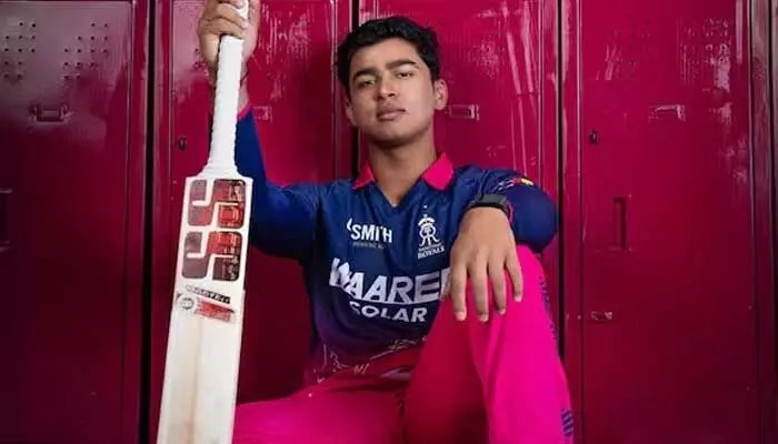 వైభవ్ విధ్వంసం: క్రీడా, రాజకీయ ప్రముఖులను కట్టిపడేసిన యువ సంచలనం! వైభవ్ విధ్వంసం: క్రీడా, రాజకీయ ప్రముఖులను కట్టిపడేసిన యువ సంచలనం!