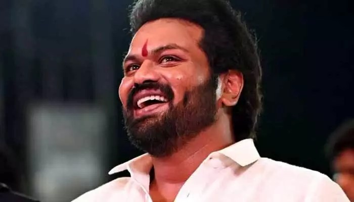 మంచు మనోజ్ సంచలన కామెంట్స్: "ఎండ్ కార్డ్ అప్పుడే!" - ఫ్యాన్స్ షాక్! మంచు మనోజ్ సంచలన కామెంట్స్: "ఎండ్ కార్డ్ అప్పుడే!" - ఫ్యాన్స్ షాక్!