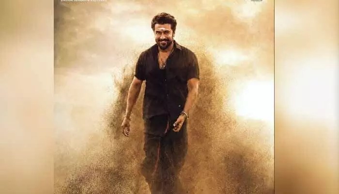 కరుప్పు సంచలనం! బ్లాక్బస్టర్ హిట్తో బాలీవుడ్ను షేక్ చేయనున్న సూర్య! కరుప్పు సంచలనం! బ్లాక్బస్టర్ హిట్తో బాలీవుడ్ను షేక్ చేయనున్న సూర్య!