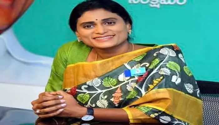 షర్మిలకు రాజ్యసభ సీటు: కాంగ్రెస్ పెద్దల మాస్టర్ ప్లాన్! ఏపీ రాజకీయాల్లో ప్రకంపనలు? షర్మిలకు రాజ్యసభ సీటు: కాంగ్రెస్ పెద్దల మాస్టర్ ప్లాన్! ఏపీ రాజకీయాల్లో ప్రకంపనలు?