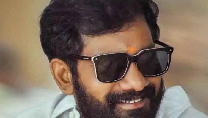 వైరల్ అప్డేట్: బుచ్చిబాబు నెక్స్ట్.. మహేష్, తారక్ లతో అదిరిపోయే ప్రాజెక్ట్! వైరల్ అప్డేట్: బుచ్చిబాబు నెక్స్ట్.. మహేష్, తారక్ లతో అదిరిపోయే ప్రాజెక్ట్!