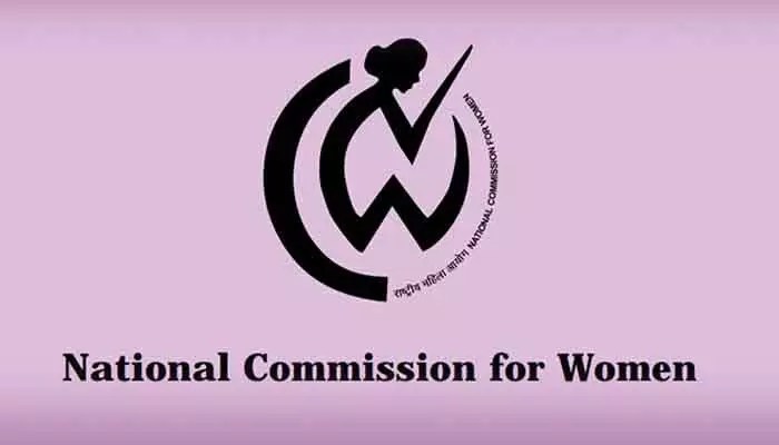 కామెడీ షోలో మహిళలపై అసభ్యకర వ్యాఖ్యలు.. యాక్షన్లోకి జాతీయ మహిళా కమిషన్ కామెడీ షోలో మహిళలపై అసభ్యకర వ్యాఖ్యలు.. యాక్షన్లోకి జాతీయ మహిళా కమిషన్