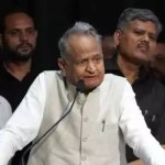 బీజేపీపై ఇందిరా గాంధీ నిషేధం విధించేవారు: గెహ్లాట్ సంచలన వ్యాఖ్యలు! బీజేపీపై ఇందిరా గాంధీ నిషేధం విధించేవారు: గెహ్లాట్ సంచలన వ్యాఖ్యలు!