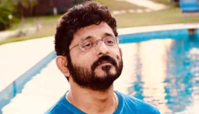 షాకింగ్ నిజం! 'థాంక్యూ' ఫ్లాప్పై బివిఎస్ రవి సంచలన వ్యాఖ్యలు.. తప్పంతా నాదే అన్నాడు! షాకింగ్ నిజం! 'థాంక్యూ' ఫ్లాప్పై బివిఎస్ రవి సంచలన వ్యాఖ్యలు.. తప్పంతా నాదే అన్నాడు!