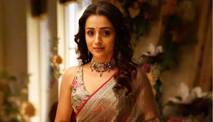 షాకింగ్! త్రిష పెళ్లి గురించి సంచలన నిజాలు.. విడాకులపై ఆమె మాస్ డైలాగ్స్ వైరల్! షాకింగ్! త్రిష పెళ్లి గురించి సంచలన నిజాలు.. విడాకులపై ఆమె మాస్ డైలాగ్స్ వైరల్!