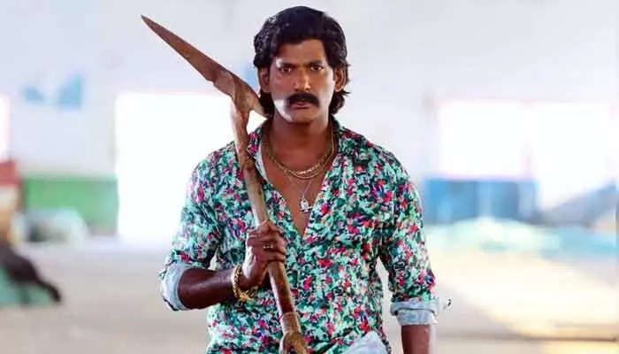 విశాల్ నుండి మాస్ షాక్! 'మకుటం' సెకండ్ సింగిల్ వైరల్.. వేడుకలు మొదలయ్యాయ్! విశాల్ నుండి మాస్ షాక్! 'మకుటం' సెకండ్ సింగిల్ వైరల్.. వేడుకలు మొదలయ్యాయ్!