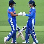 హర్మన్ప్రీత్ విధ్వంసం: ఆసీస్కు భారీ లక్ష్యం.. ప్రపంచకప్ సెమీస్లో భారత్ సంచలనం! హర్మన్ప్రీత్ విధ్వంసం: ఆసీస్కు భారీ లక్ష్యం.. ప్రపంచకప్ సెమీస్లో భారత్ సంచలనం!