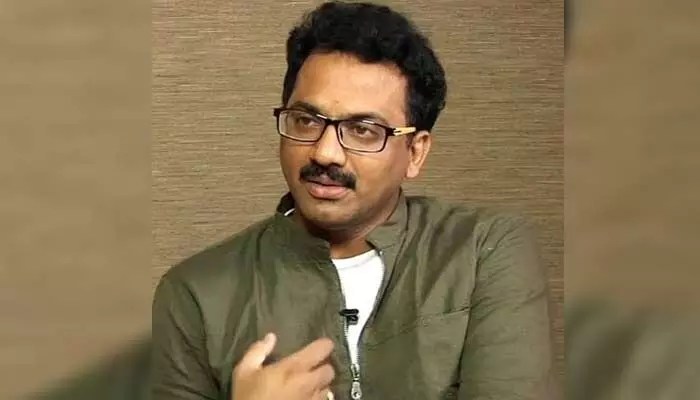 Pilla Zamindar Director Gudluri Ashok Babu Arrested in Rs 3.5 Cr Cheating Scam Pilla Zamindar Director Gudluri Ashok Babu Arrested in Rs 3.5 Cr Cheating Scam
