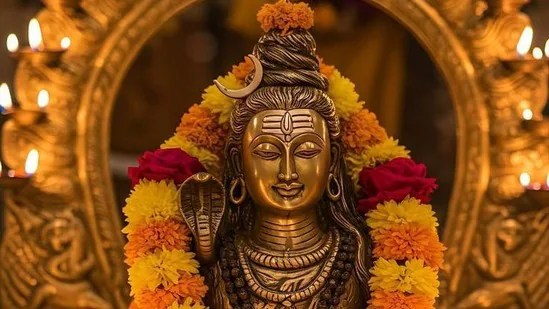 ఈరోజు నుంచి కార్తీక మాసం మొదలు.. శివ కేశవుల అనుగ్రహం కలగాలంటే ఈ నెల రోజులు ఏం చేయాలి, ఏం చేయకూడదో తెలుసుకోండి! ఈరోజు నుంచి కార్తీక మాసం మొదలు.. శివ కేశవుల అనుగ్రహం కలగాలంటే ఈ నెల రోజులు ఏం చేయాలి, ఏం చేయకూడదో తెలుసుకోండి!