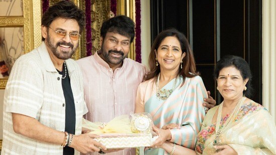మై బ్రదర్ వెంకీ.. మై బాస్ చిరు సర్.. మన శంకర వర ప్రసాద్ గారు కోసం చేతులు కలిపిన టాలీవుడ్ సీనియర్ హీరోలు.. వీడియో వైరల్ మై బ్రదర్ వెంకీ.. మై బాస్ చిరు సర్.. మన శంకర వర ప్రసాద్ గారు కోసం చేతులు కలిపిన టాలీవుడ్ సీనియర్ హీరోలు.. వీడియో వైరల్