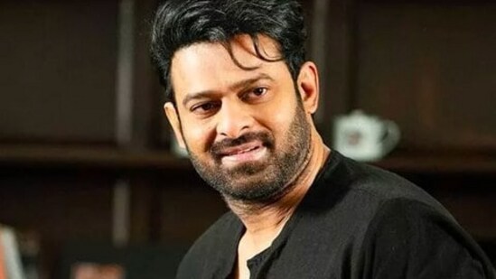 డార్లింగ్ ప్రభాస్ 46వ పుట్టినరోజు.. రిషబ్ శెట్టి సహా ఎవరెవరు రెబల్ స్టార్కు బర్త్డే విషెస్ చెప్పారో చూడండి డార్లింగ్ ప్రభాస్ 46వ పుట్టినరోజు.. రిషబ్ శెట్టి సహా ఎవరెవరు రెబల్ స్టార్కు బర్త్డే విషెస్ చెప్పారో చూడండి