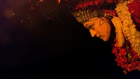 ఓటీటీలోకి సూపర్ హిట్ థ్రిల్లర్ కాంతార చాప్టర్ 1- థియేటర్లలో ఉండగానే- పోస్టర్ రిలీజ్ చేసి అప్డేట్- స్ట్రీమింగ్ ఎక్కడంటే? ఓటీటీలోకి సూపర్ హిట్ థ్రిల్లర్ కాంతార చాప్టర్ 1- థియేటర్లలో ఉండగానే- పోస్టర్ రిలీజ్ చేసి అప్డేట్- స్ట్రీమింగ్ ఎక్కడంటే?