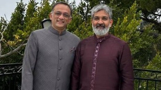 బాహుబలి యూనివర్స్ ఇంకా ఉంది-త్వరలోనే అనౌన్స్మెంట్-ఆ ప్రశ్నే సీక్వెల్పై ఇంట్రెస్ట్ కలిగించింది: ప్రొడ్యూసర్ శోభు బాహుబలి యూనివర్స్ ఇంకా ఉంది-త్వరలోనే అనౌన్స్మెంట్-ఆ ప్రశ్నే సీక్వెల్పై ఇంట్రెస్ట్ కలిగించింది: ప్రొడ్యూసర్ శోభు
