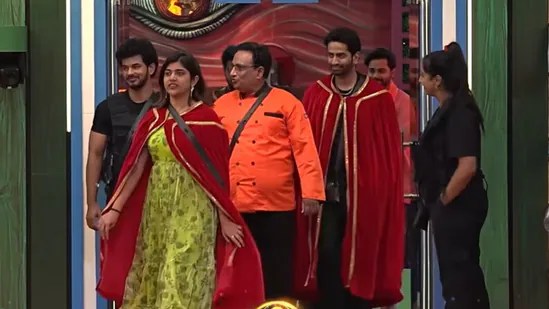 షాకింగ్.. మారిన బిగ్ బాస్ ఓటింగ్.. డేంజర్ జోన్లో రీతు.. హౌస్ లో చెఫ్ సంజయ్ తుమ్మ సందడి షాకింగ్.. మారిన బిగ్ బాస్ ఓటింగ్.. డేంజర్ జోన్లో రీతు.. హౌస్ లో చెఫ్ సంజయ్ తుమ్మ సందడి