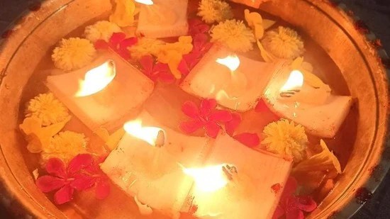Poli Swargam katha: ఈ నెల 21న పోలి పాడ్యమి.. విశిష్టతతో పాటు ఆ రోజు చదువుకోవాల్సిన కథ తెలుసుకోండి! Poli Swargam katha: ఈ నెల 21న పోలి పాడ్యమి.. విశిష్టతతో పాటు ఆ రోజు చదువుకోవాల్సిన కథ తెలుసుకోండి!