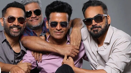 మరికొన్ని గంటల్లో ఓటీటీలోకి ది ఫ్యామిలీ మ్యాన్ సీజన్ 3-సిరీస్ వర్కౌట్ కాదన్న ఇంటర్నేషనల్ డైరెక్టర్-రాజ్ నిడిమోరు కామెంట్ మరికొన్ని గంటల్లో ఓటీటీలోకి ది ఫ్యామిలీ మ్యాన్ సీజన్ 3-సిరీస్ వర్కౌట్ కాదన్న ఇంటర్నేషనల్ డైరెక్టర్-రాజ్ నిడిమోరు కామెంట్
